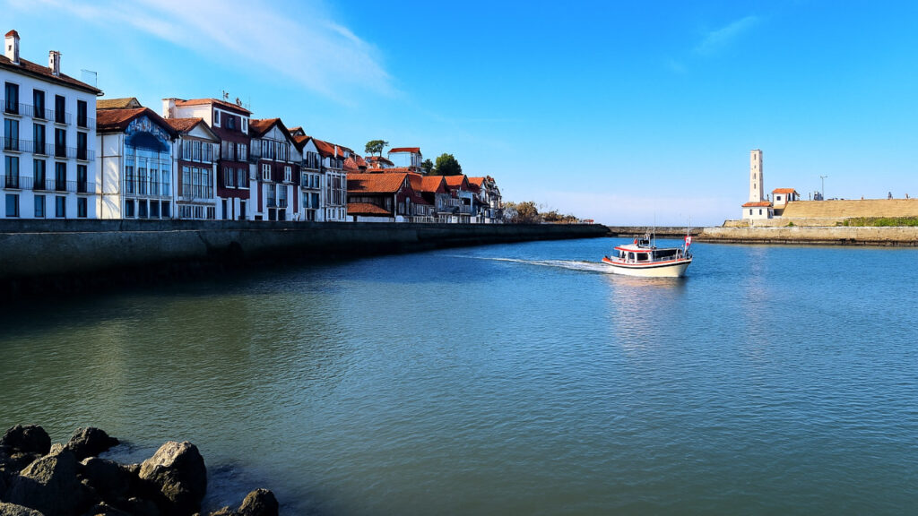 Vidéo YouTube SANRÉZO sur Ciboure village du Pays Basque